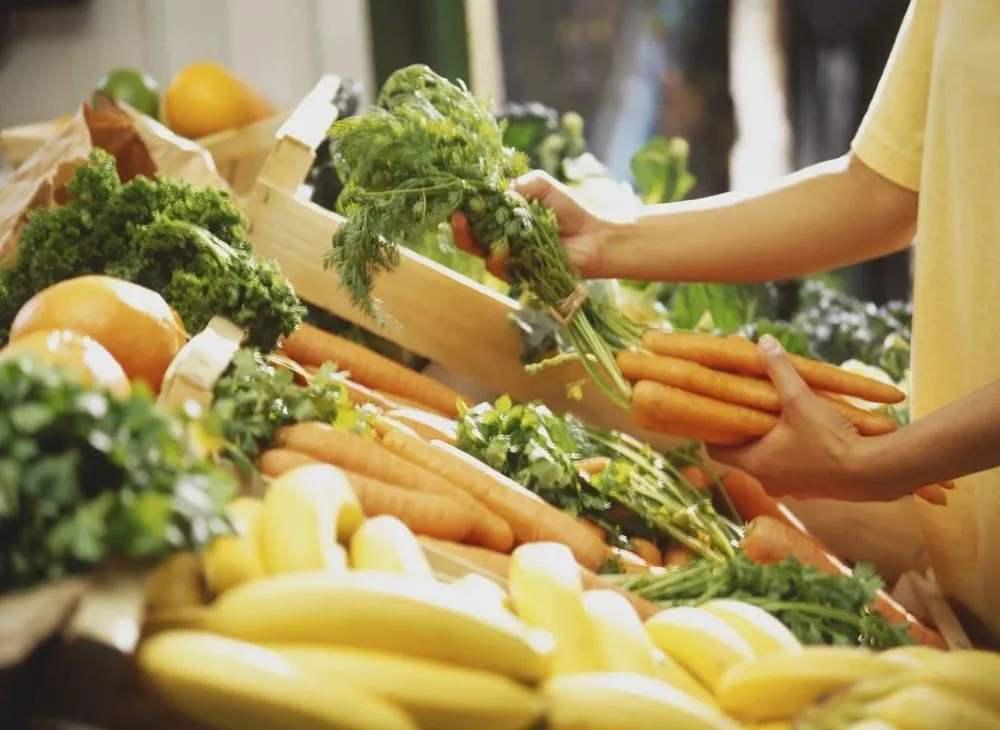 美团和滴滴司机哪个挣钱,美团和滴滴能同时跑吗