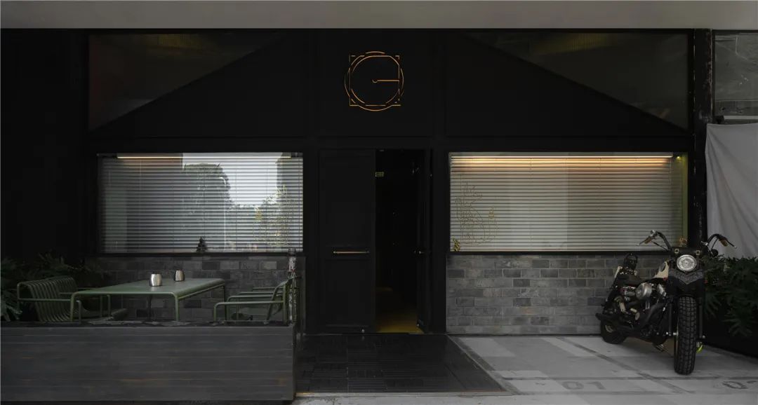 这个刺青店不一样,你要的社交属性它都有