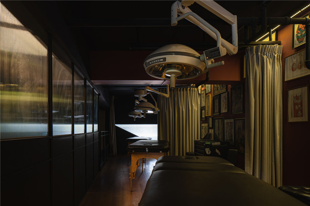 这个刺青店不一样，你要的社交属性它都有