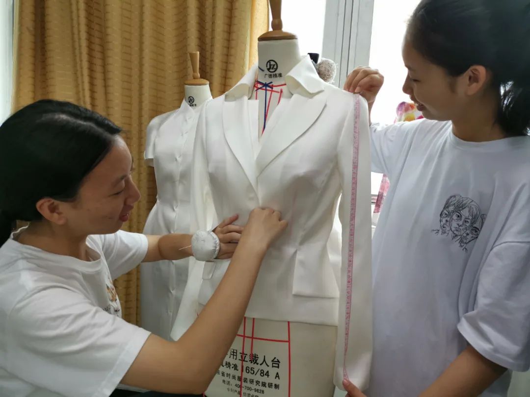 福建第二轻工业学校专业推荐,福建第二轻工职业学校图片