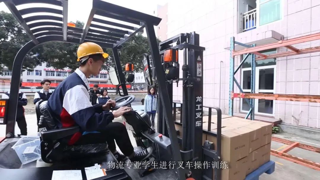 福建第二轻工业学校专业推荐,福建第二轻工职业学校图片