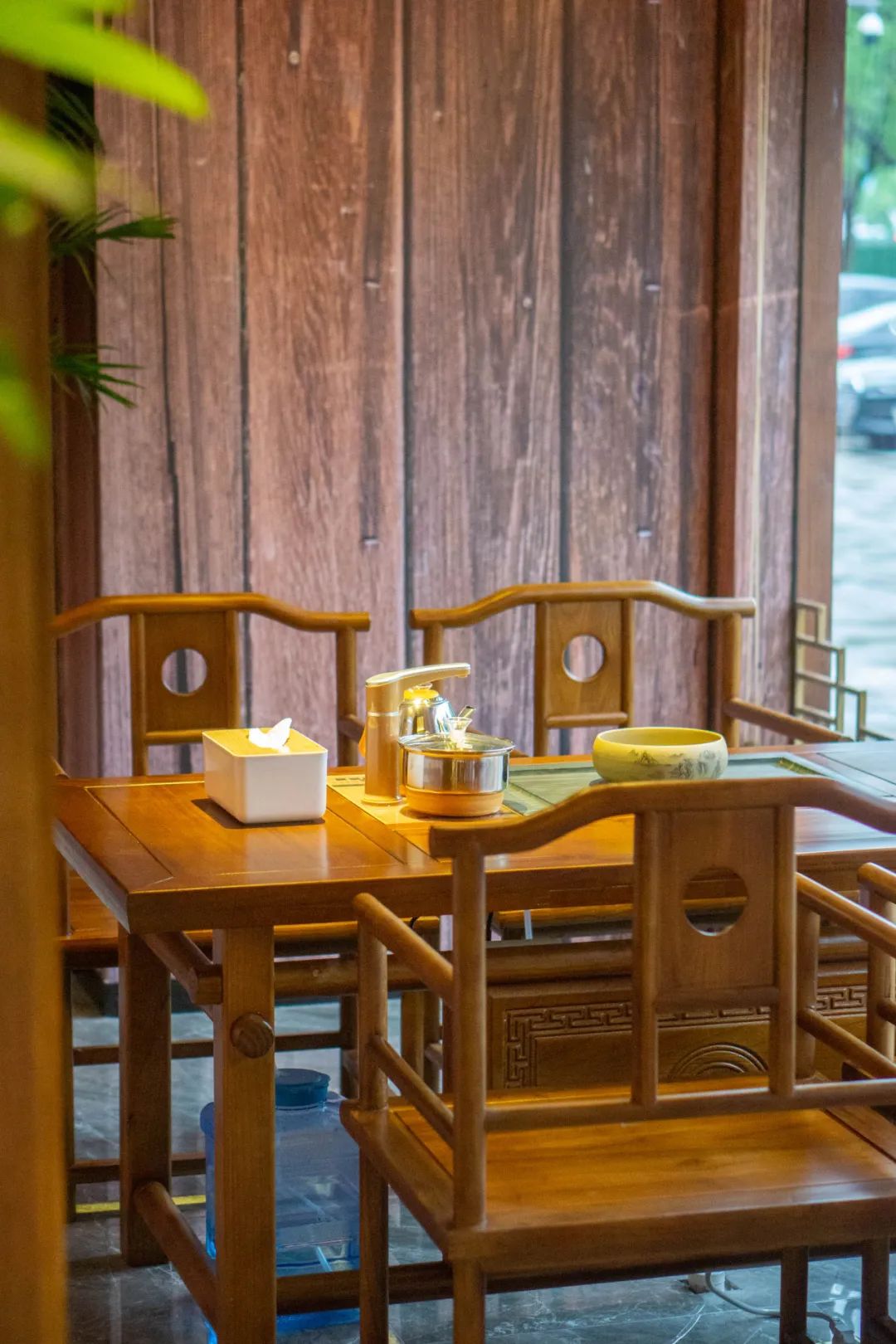 鍚冨湪鍢夊叴,鍚冨湪鍢夊叴缇庨鐗规儬涓撳満