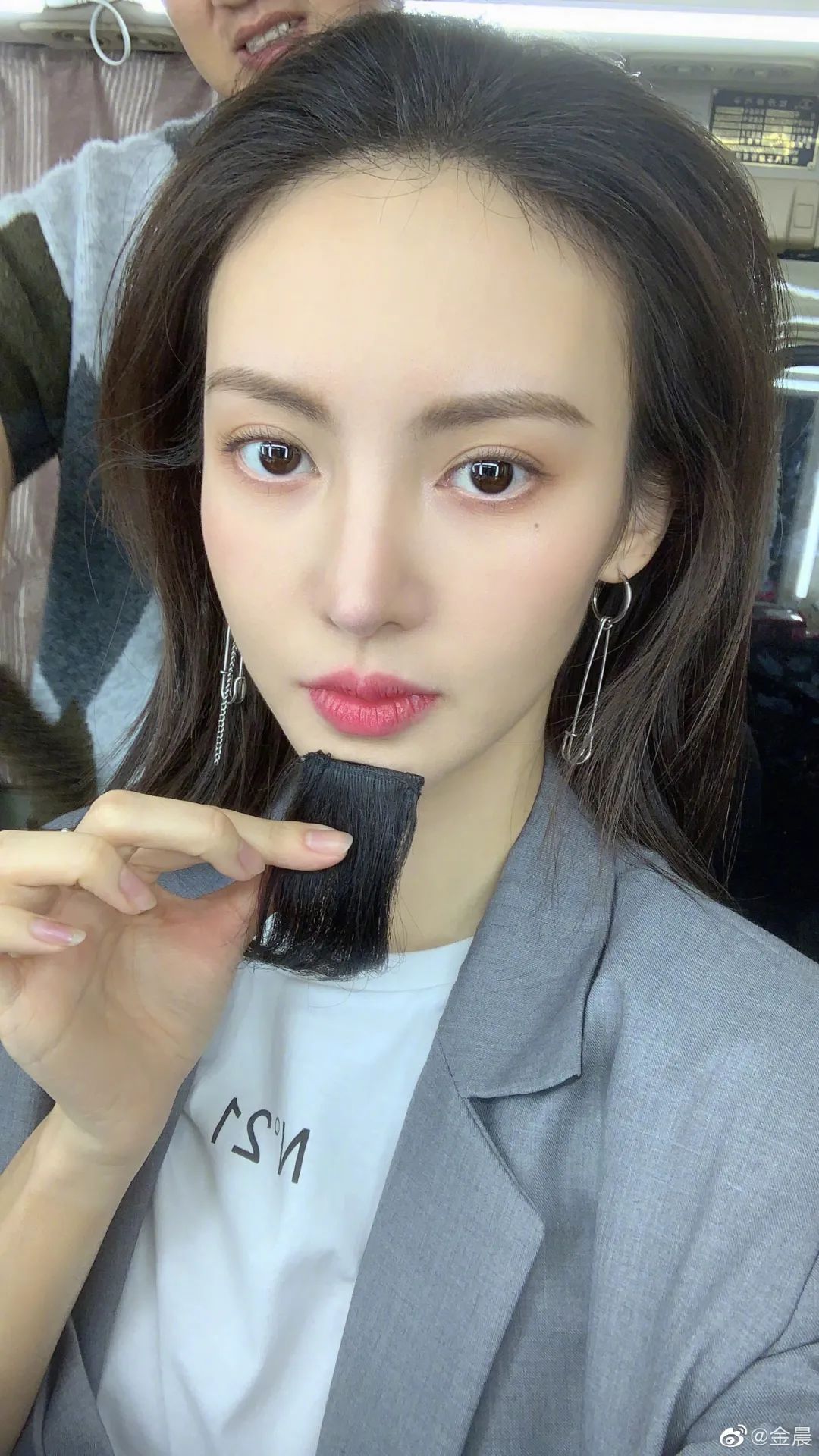 你在什么情况下不注意自己的发型,理发师剪的发型不满意怎么办