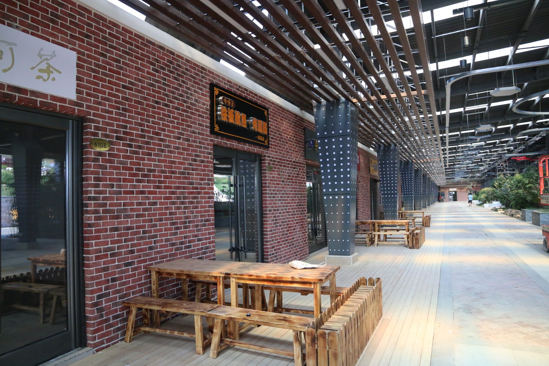 德百奥莱西藏馆,德百奥莱广场原来是哪家工厂