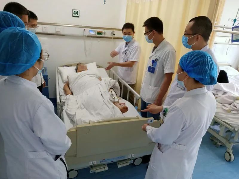 超赞的医护团队,医护人员超赞