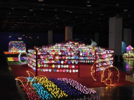 超值！住南宁高端酒店还送“光影节”门票，快来看看!