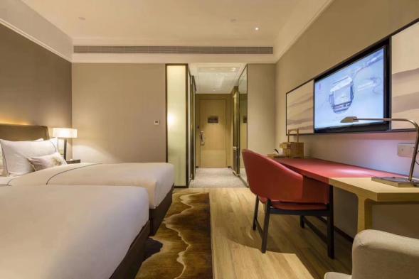 超值！住南宁高端酒店还送“光影节”门票，快来看看!