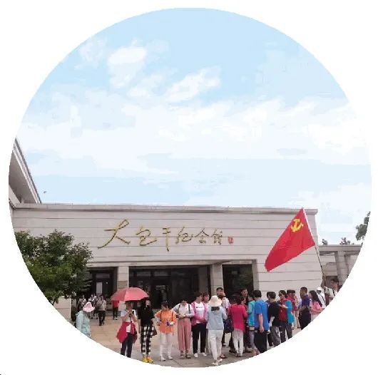 法制日报头版聚焦,法制日报2018新闻