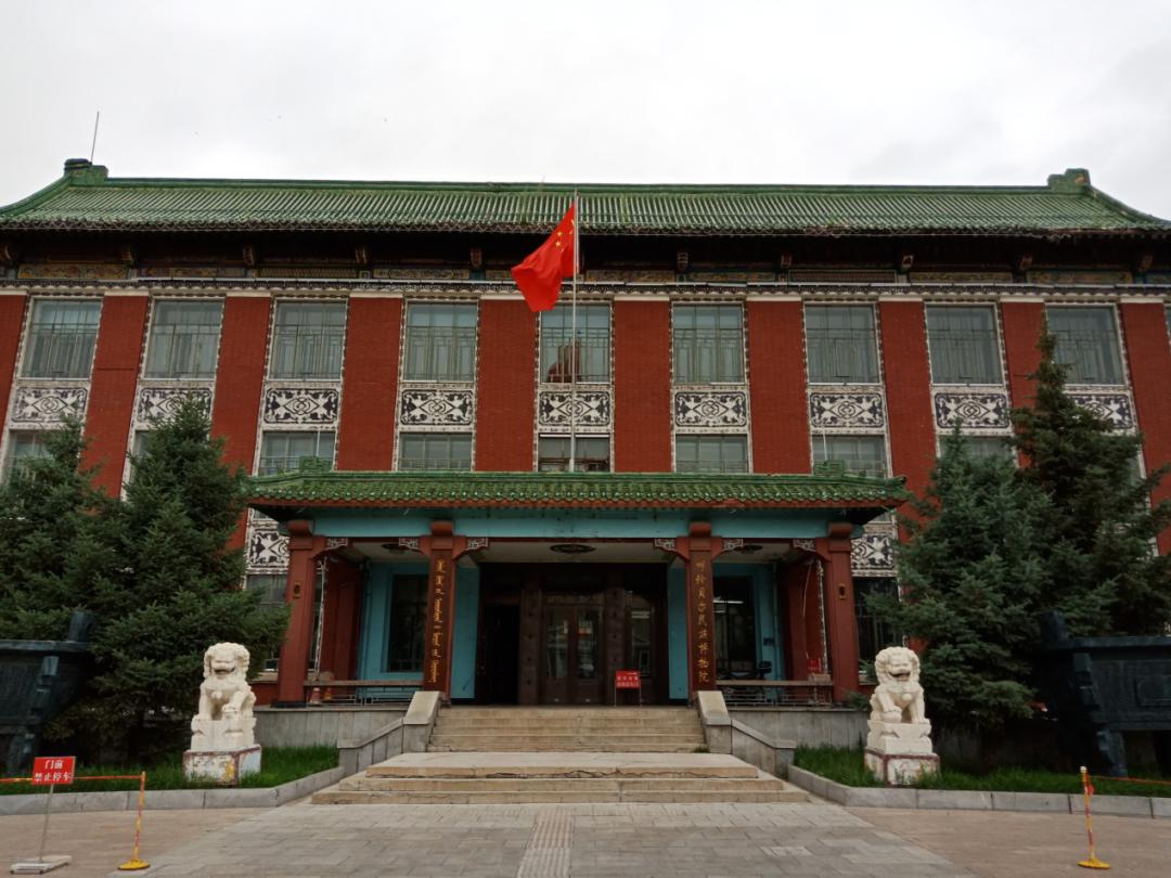 建军节，大名作家又出新作——风雨中，让我为*兰夫乌**同志站会儿岗