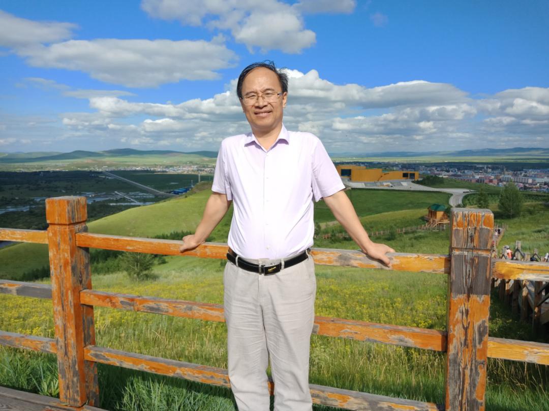 建军节，大名作家又出新作——风雨中，让我为*兰夫乌**同志站会儿岗