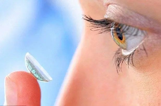 关于隐形眼镜你应该知道的8件事,隐形眼镜必知常识