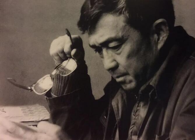 最老影迷分享与银幕的坚守,直击23届上影节直播短片