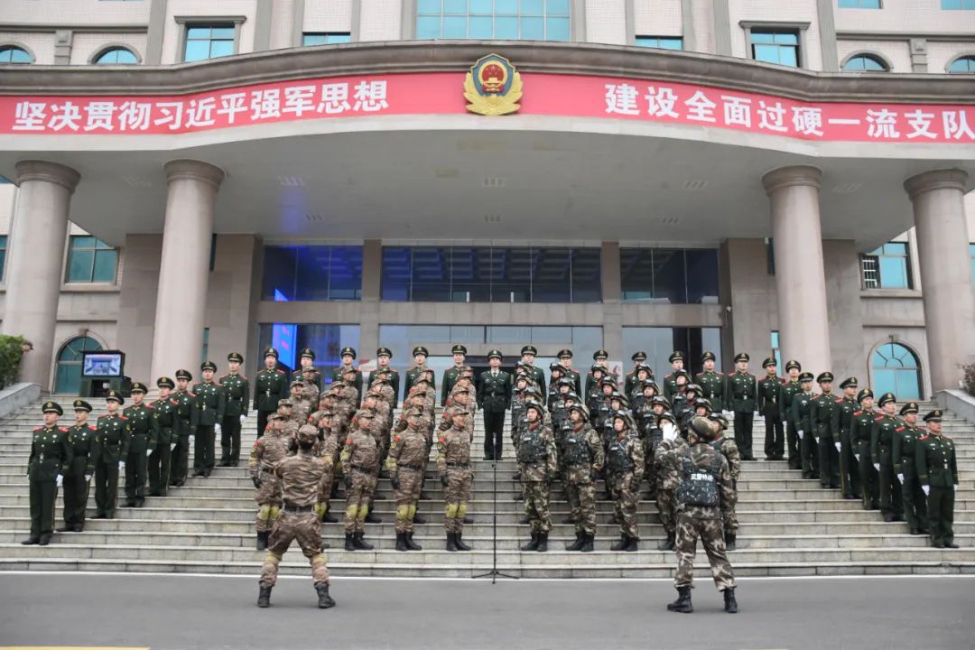 “小机关”怎样带“大部队”？这篇“头条”+“整版”报道告诉你！