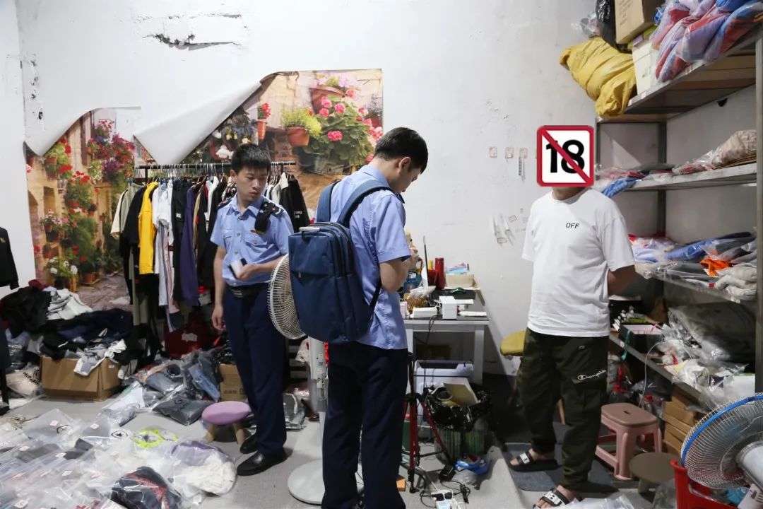 阿迪、古驰进货价一律15元!直播带“假货”套路被曝光