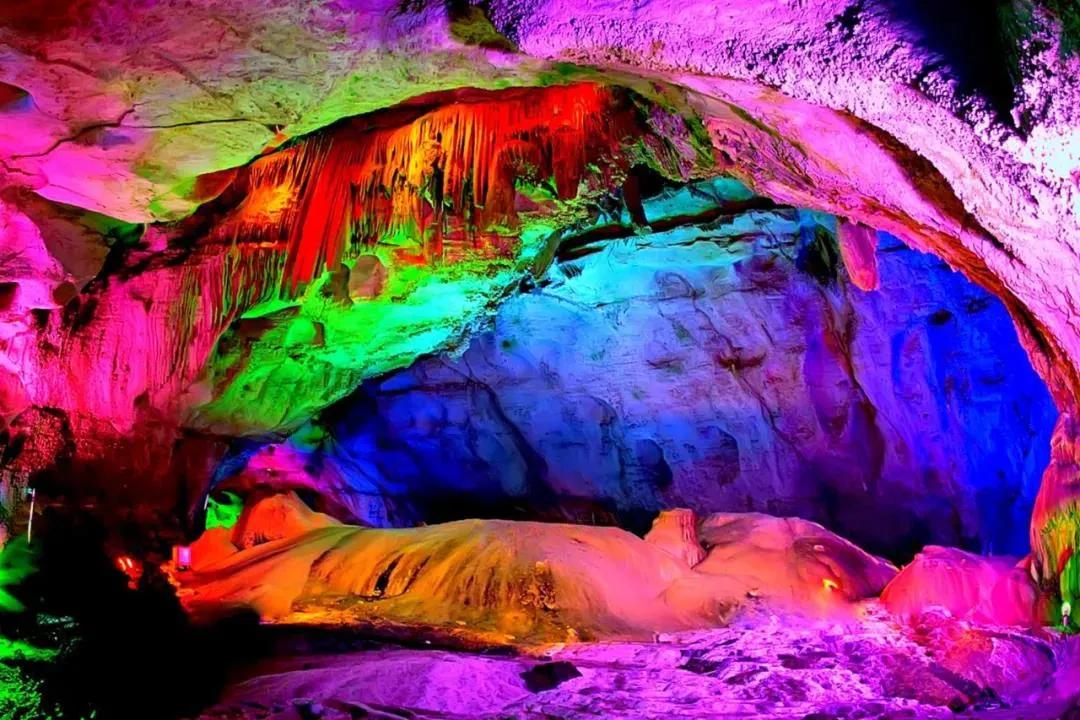 夏天必玩中国十大漂流胜地,必去的十五个漂流地