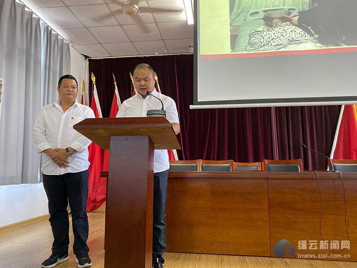 村书记履职情况,村书记擂台比武发言