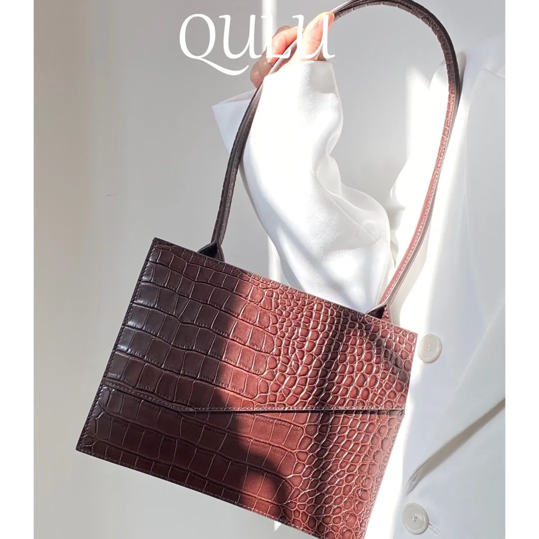 通勤包推荐|容量大、颜值高，走在路上都会被问链接