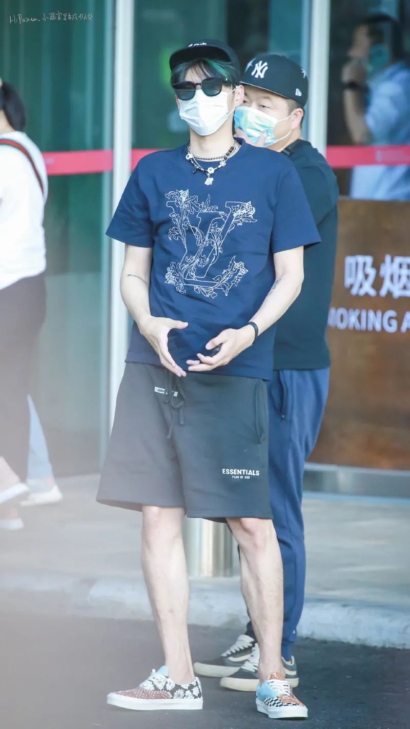 预售小三千！RHUDExVans腰果花开箱！入手方式仅在...