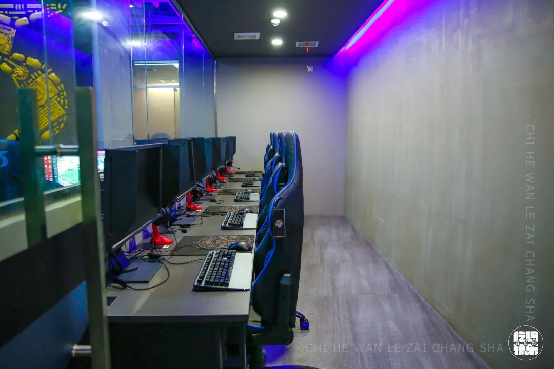 乘风破浪的姐姐们入场,乘风破浪的姐姐们齐现身