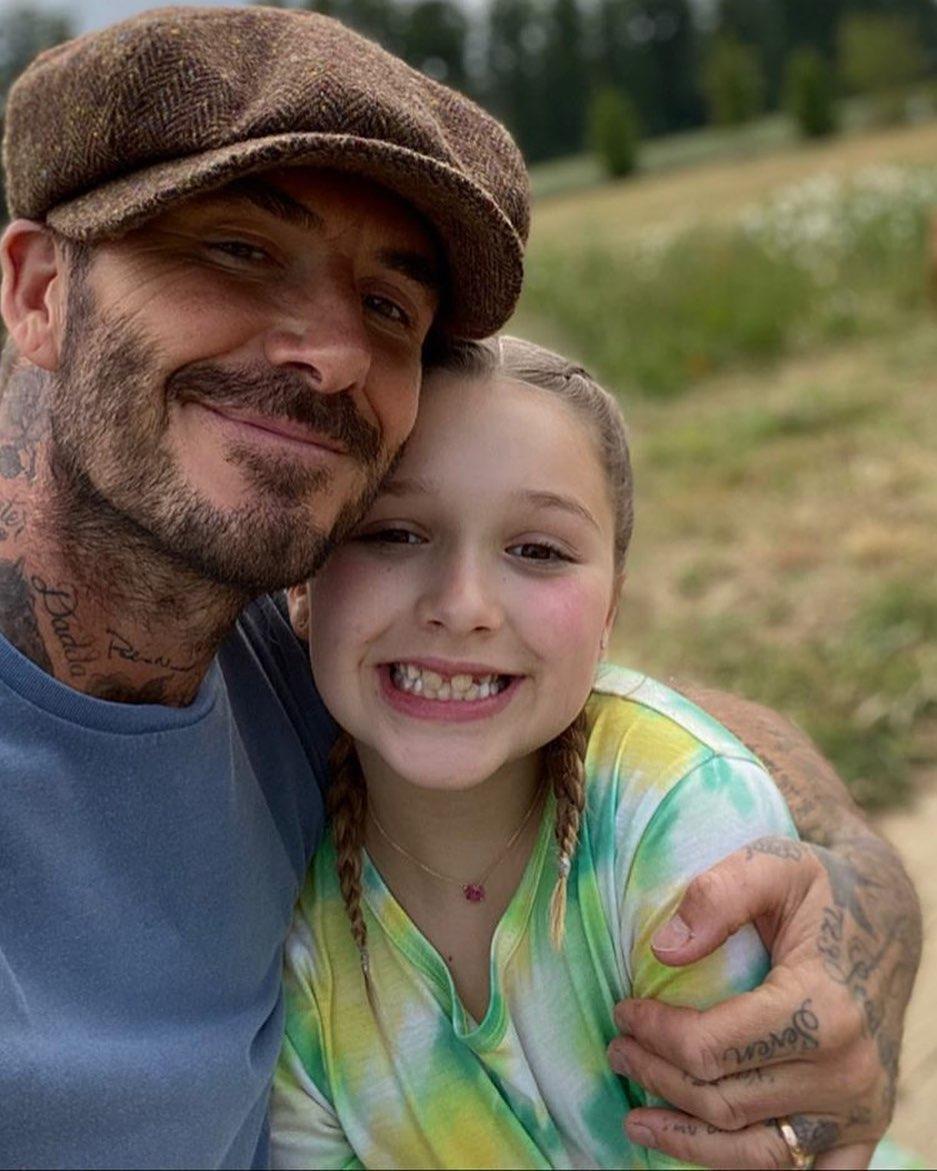 彩虹屁｜“镜面博主”小七来啦~没错就是贝嫂家那个