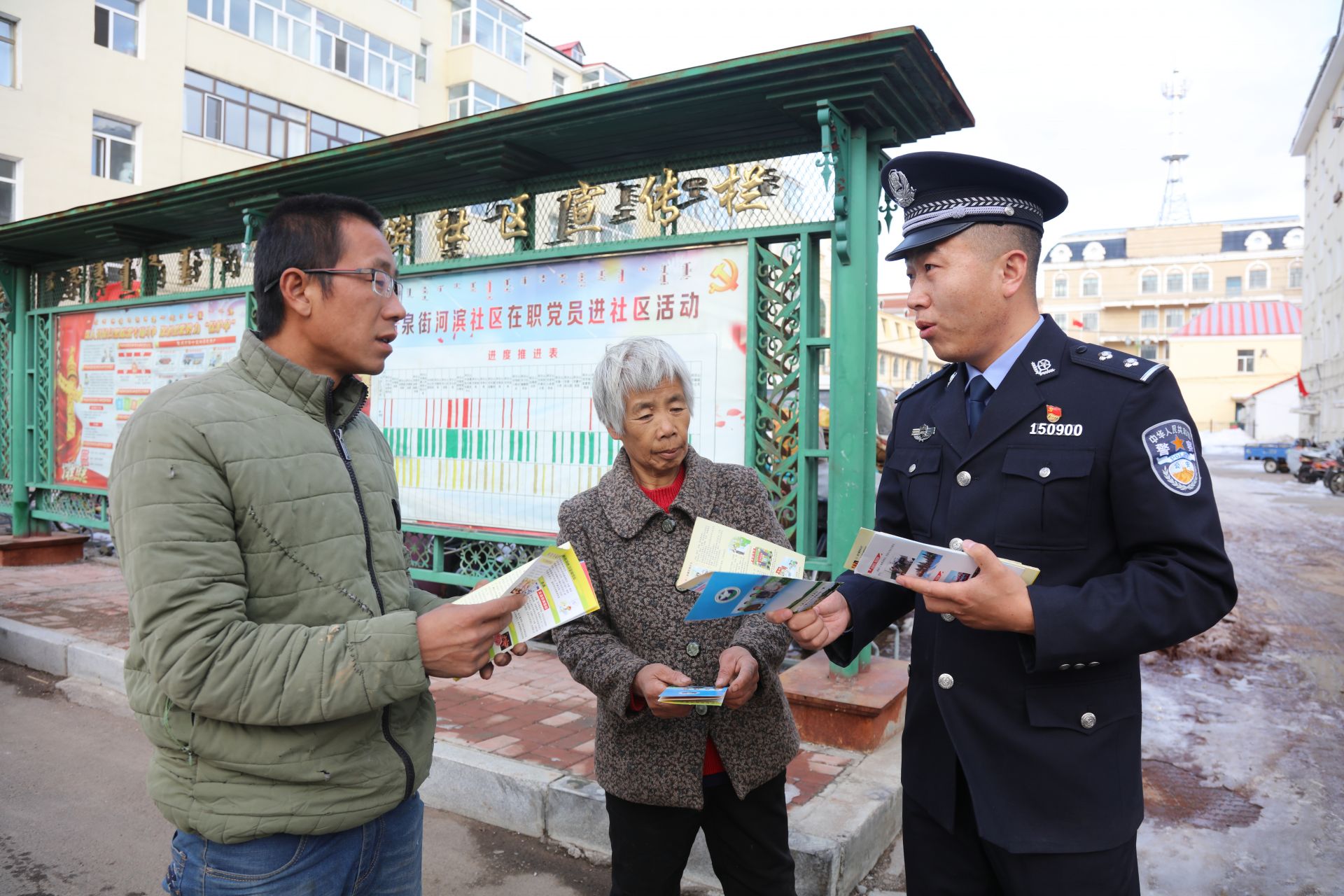 呼格吉乐青春绽放在边陲小城