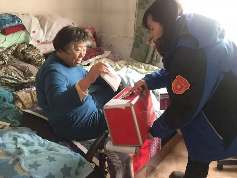 关键小事物业管理|高米店街道金惠园三里社区：坚持*党**建引领，为业委会注入“红色基因”