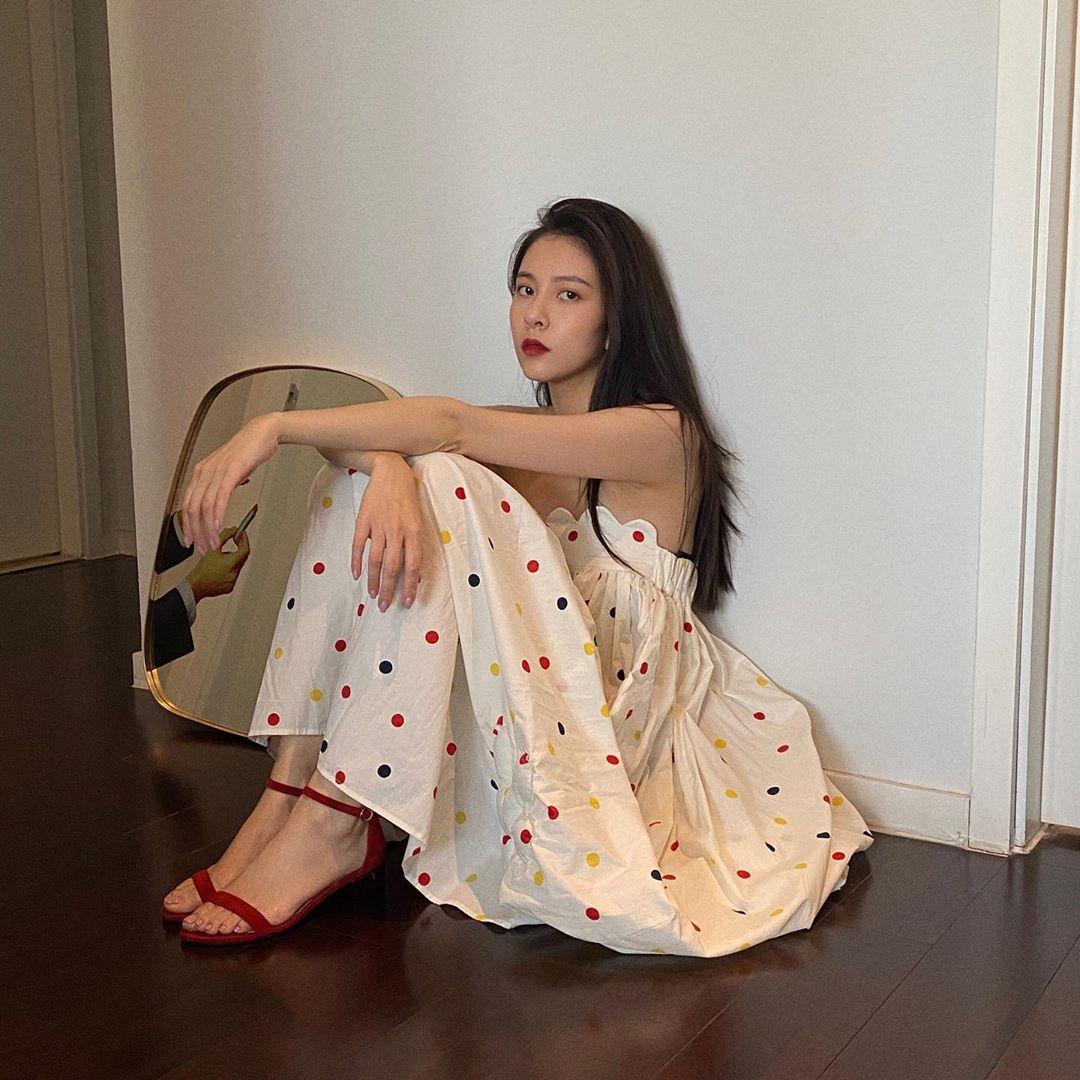 钟楚曦参加节目同款衣服,钟楚曦倪妮同款礼服