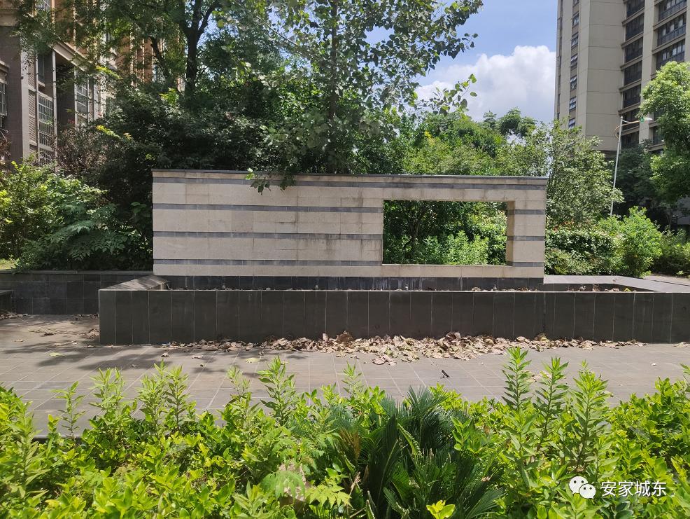 小区堵车物业处理不了,小区内经常堵车怎么投诉物业