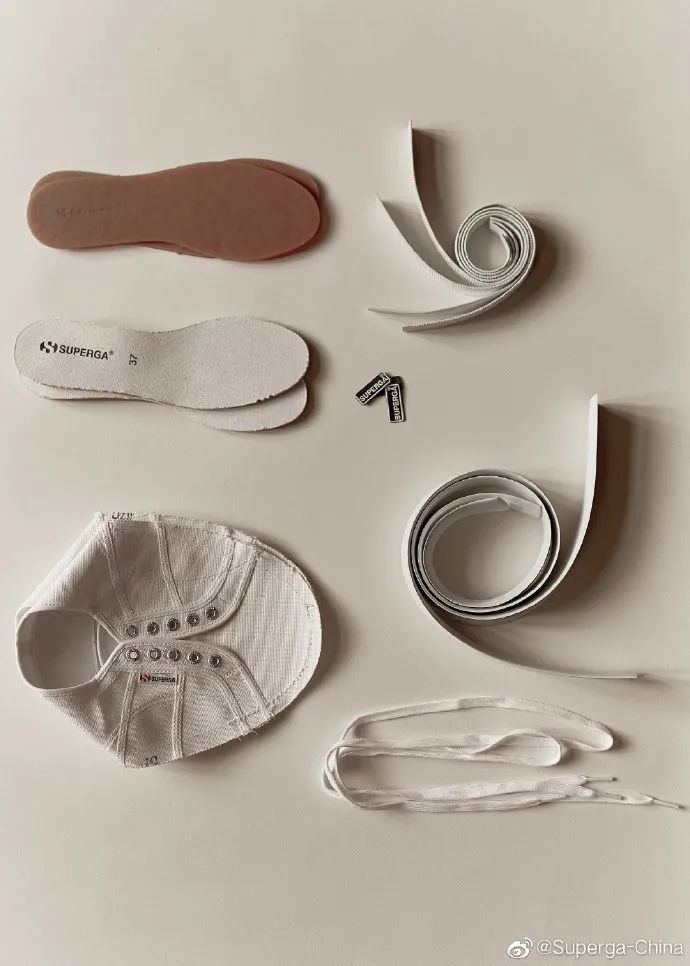 《姐姐》到四公，姐姐们已成专业运动鞋鉴赏团