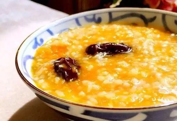 天气太热了孩子不爱吃饭咋办,天热孩子不爱吃奶怎么办