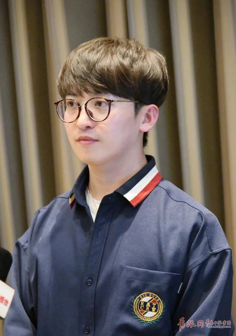 angelababy蔡徐坤宋雨琦李晨郑恺,奔跑吧第4季李晨蔡徐坤