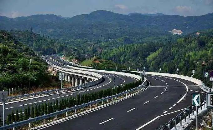 公路限速标志设计规范实行了吗,公路限速有没有新规