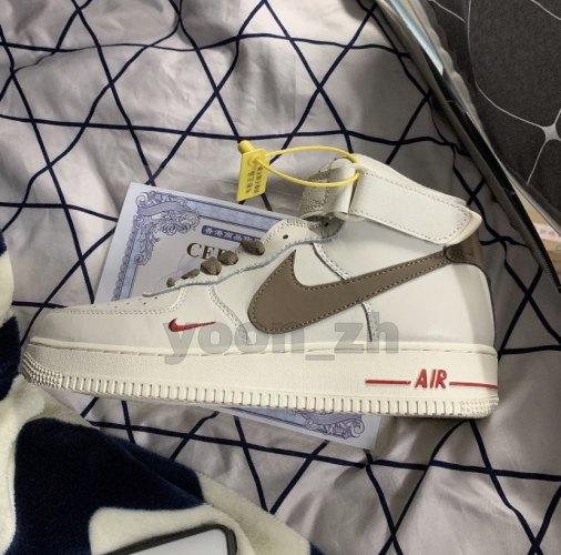 nike假鞋和真鞋区别在哪,nike假货鉴定证明图片