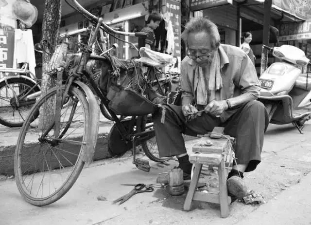 成都10个消失的老行当，你还记得多少？