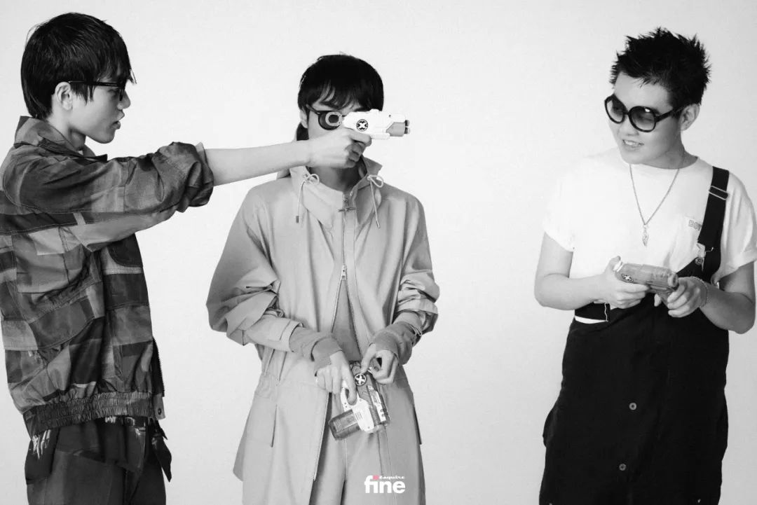 换上西装全员潮男TES时尚先生专访：凶不凶