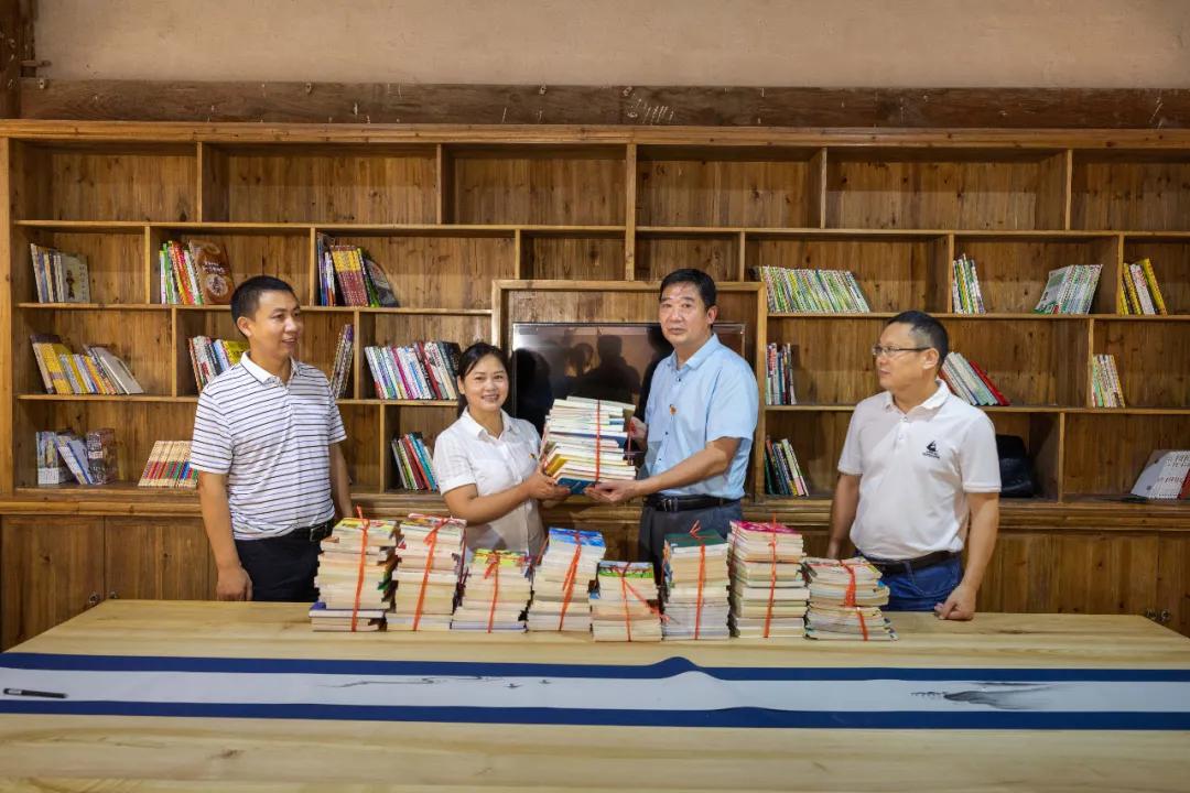 红光村简介,红光农村