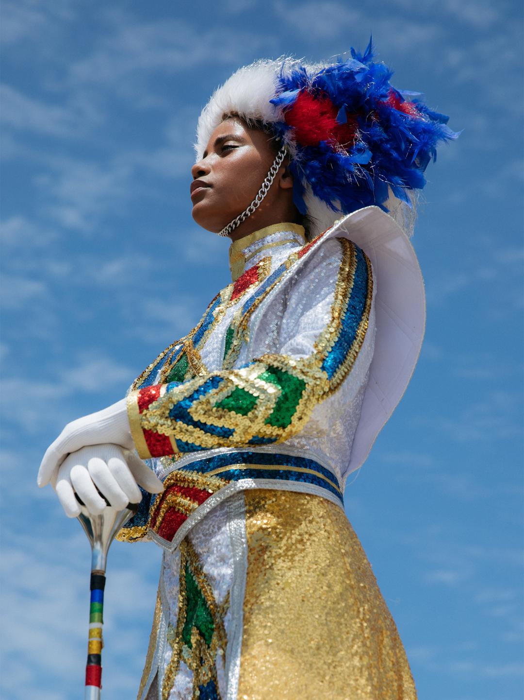 在南非，成为女子旗队的一员，承载了一代代女孩的憧憬