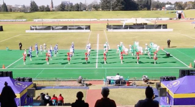 在南非，成为女子旗队的一员，承载了一代代女孩的憧憬