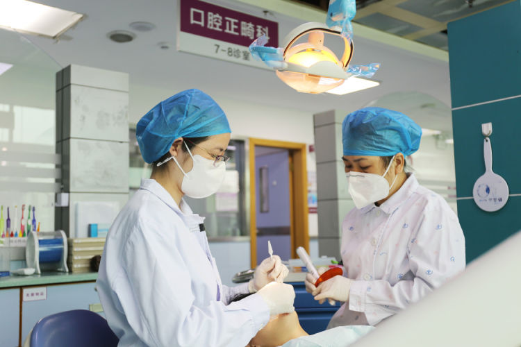 如何矫正地包天黄金时期,怎么挽救地包天