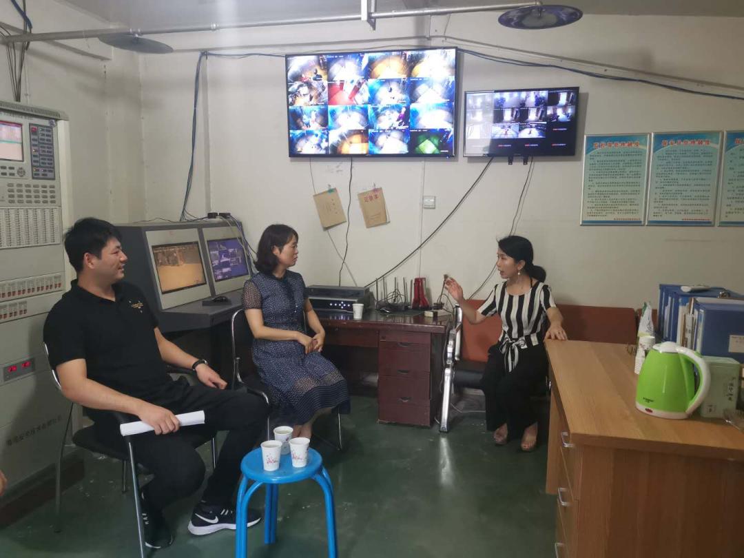 深入基层送温暖冬日慰问暖人心,深入一线沉下身子察实情听民意