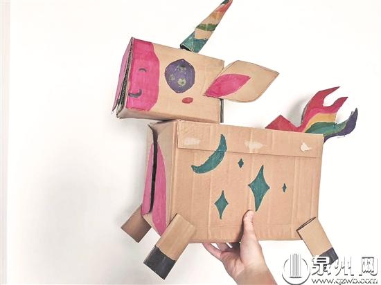 无所不能的跑腿小哥写作业原视频,无所不能的跑腿小哥写作业