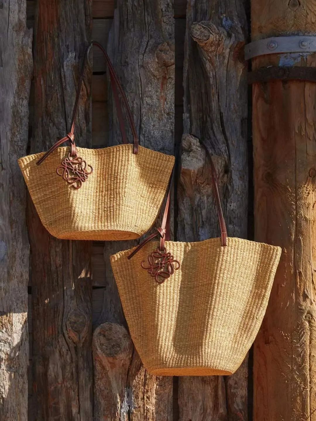 BAO料｜没有一只草编包，怎么能好好过夏天呢？