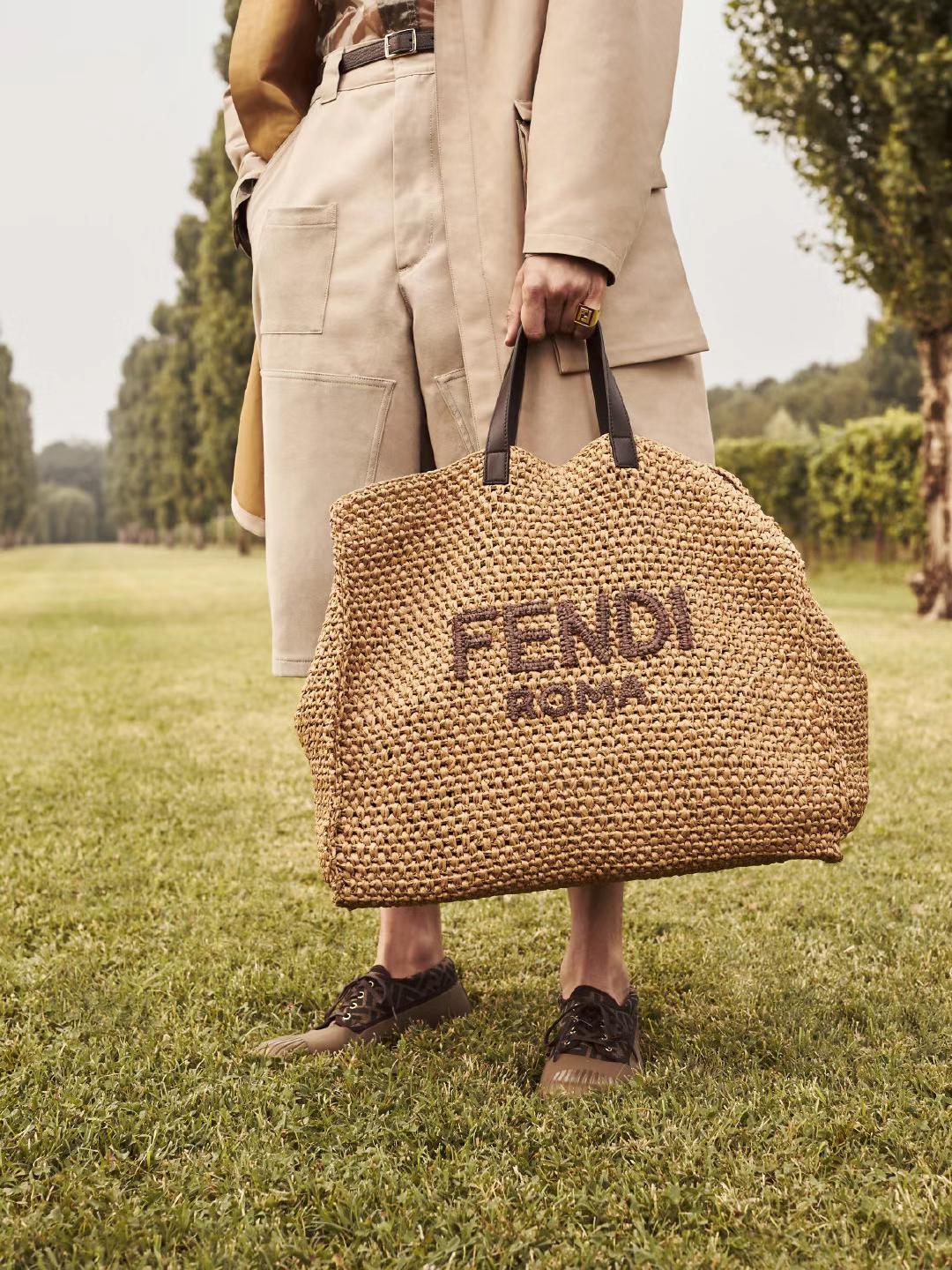 BAO料｜没有一只草编包，怎么能好好过夏天呢？