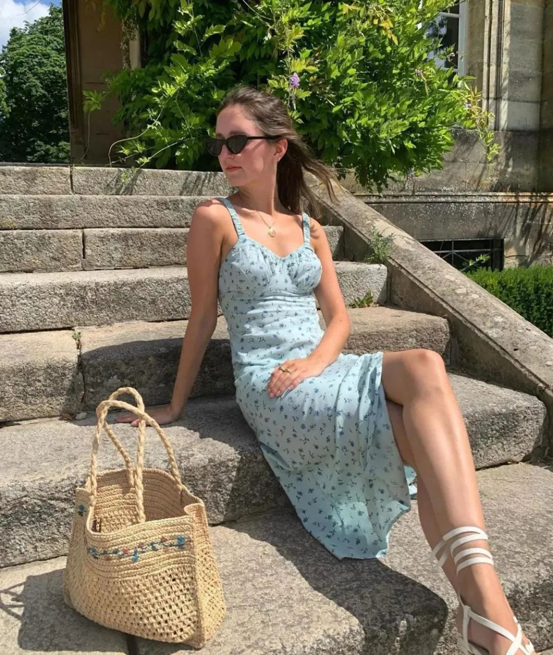 BAO料｜没有一只草编包，怎么能好好过夏天呢？