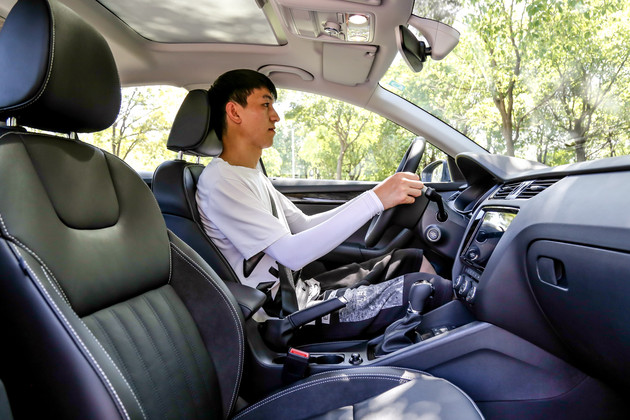 上汽大众斯柯达懂车帝评测,最新高配斯柯达明锐测评