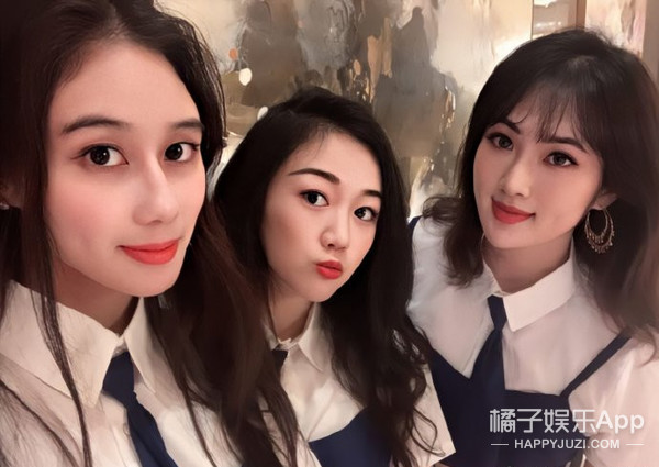 最大牌女团?赌王女儿集合三大豪门千金跳女团舞,这学历身价酸了