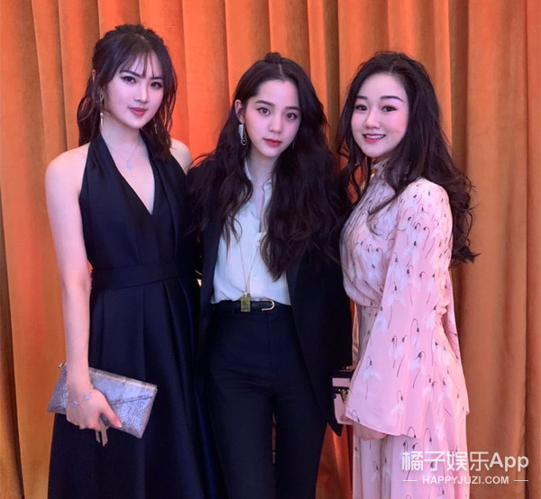 最大牌女团?赌王女儿集合三大豪门千金跳女团舞,这学历身价酸了