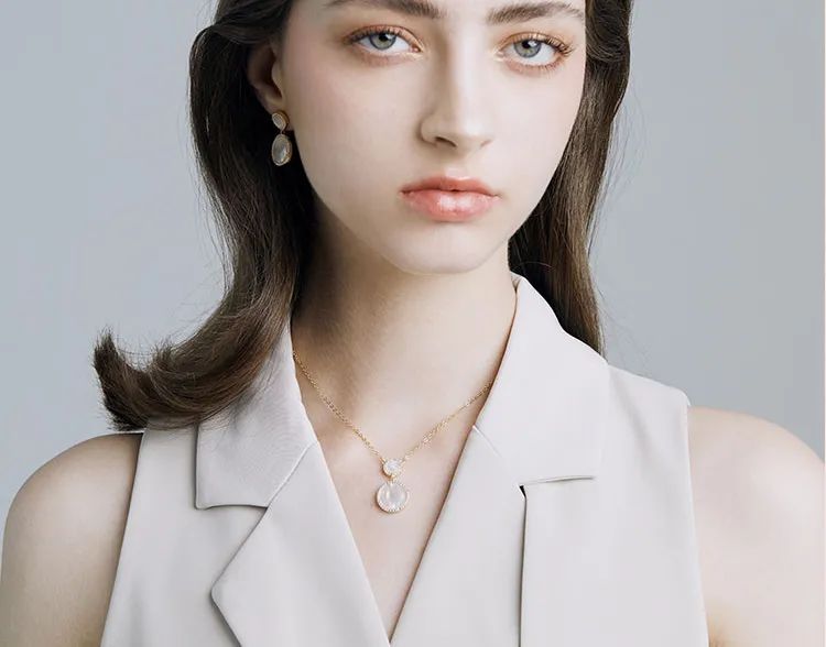 薅奢侈品羊毛！大S同款千元钻石项链，今天只要199