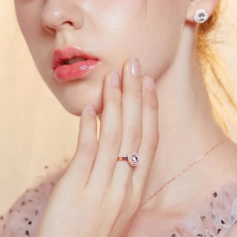 薅奢侈品羊毛！大S同款千元钻石项链，今天只要199