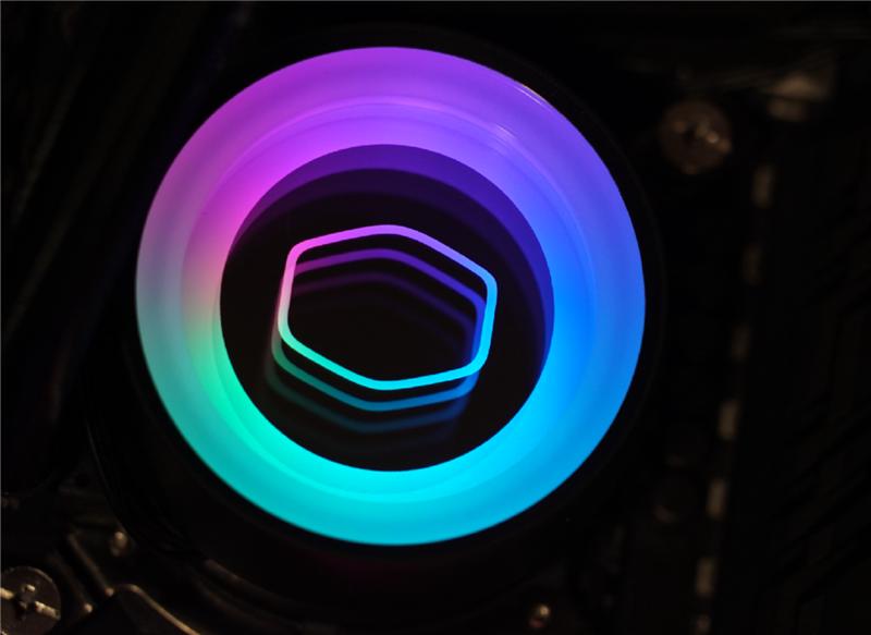 酷冷至尊360水冷和小白龙的差距,酷冷至尊水冷360散热器好不好